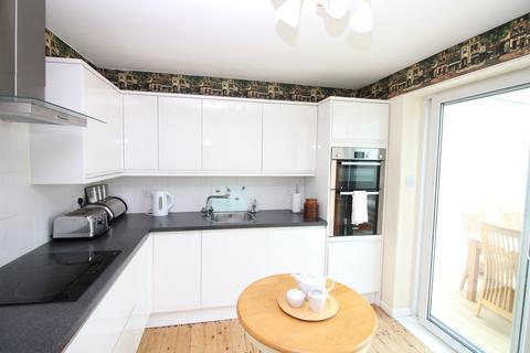 61 Alexandra Road, Thornton-cleveleys, FY5 5DB