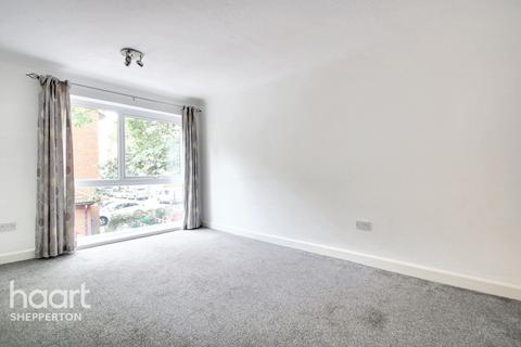 2 bedroom apartment for sale, Laleham Road, Shepperton