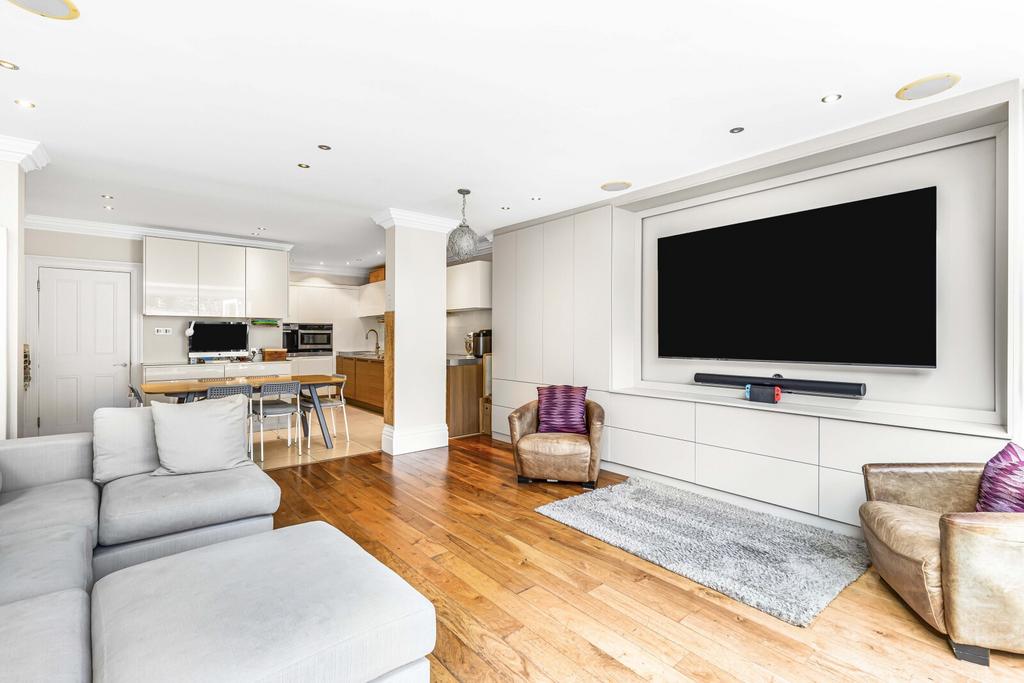 Kitchen/Family Room