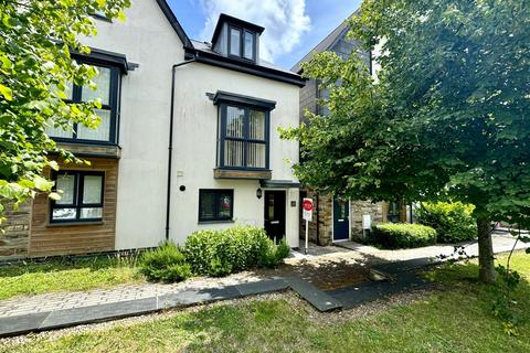 3 bedroom townhouse for sale, Piper Street, Plymouth PL6