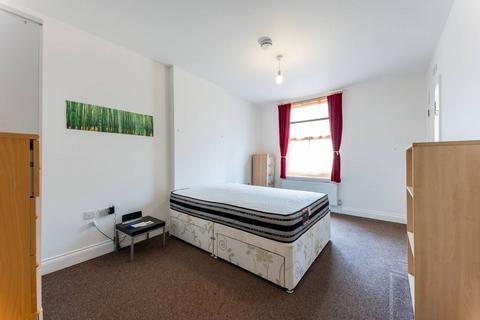2 bedroom flat to rent, London Road, Central Croydon, Croydon, CR0
