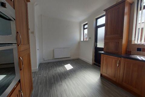 3 bedroom terraced house to rent, Lightfoot Terrace, Ferryhill DL17