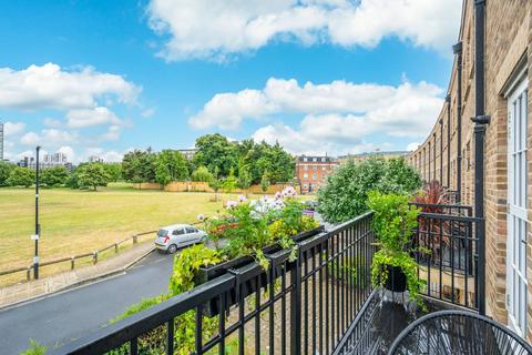 Flat 3, Lovejoy Court, 2 Pownell Terrace, London, SE11 4BW