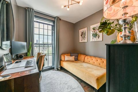 Flat 3, Lovejoy Court, 2 Pownell Terrace, London, SE11 4BW