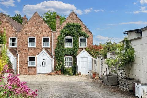 3 bedroom end of terrace house for sale, Castle Street, Saffron Walden