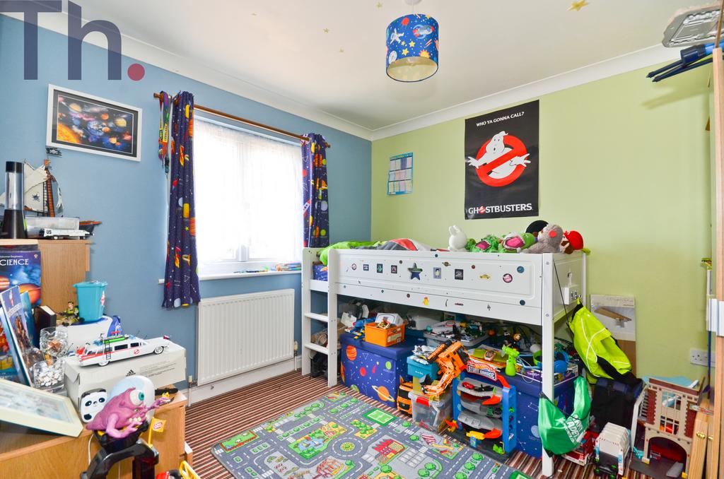 Bedroom 2.JPG