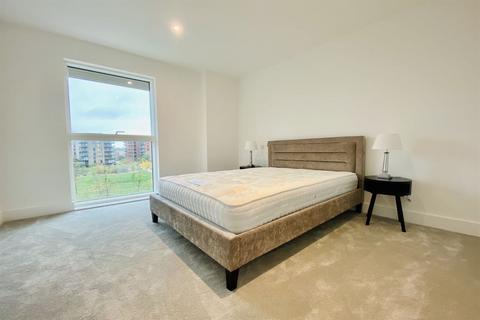 2 bedroom apartment for sale, Larkin House, Kidbrooke Park Rd, SE3