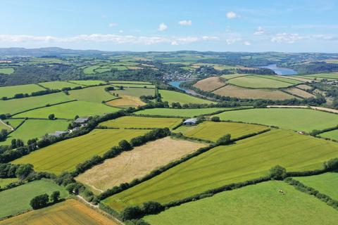 Land for sale, Lanteglos-by-Fowey