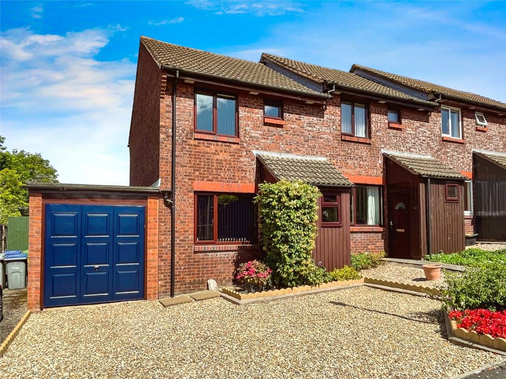Danvers Way, Westbury 2 bed end of terrace house for sale £235,000