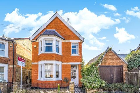 2 Cedar Road, Weybridge, KT13 8NY