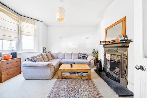 2 Cedar Road, Weybridge, KT13 8NY