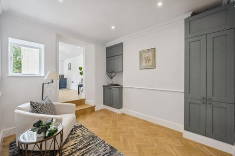 4 bedroom terraced house for sale, Ebury Street, Belgravia, London, SW1W