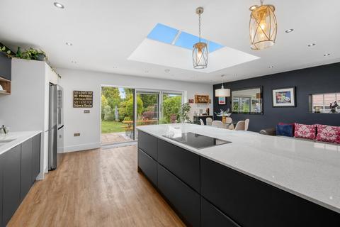 2 Dalewood Road, Sheffield, S8 0EB