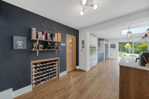2 Dalewood Road, Sheffield, S8 0EB