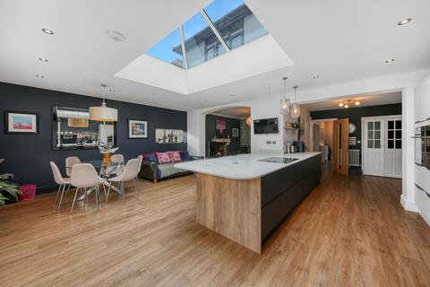 2 Dalewood Road, Sheffield, S8 0EB