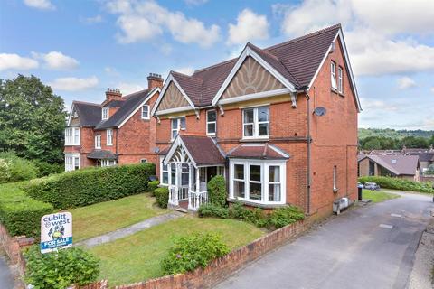 1 bedroom apartment for sale, Reigate Road, Reigate, Surrey