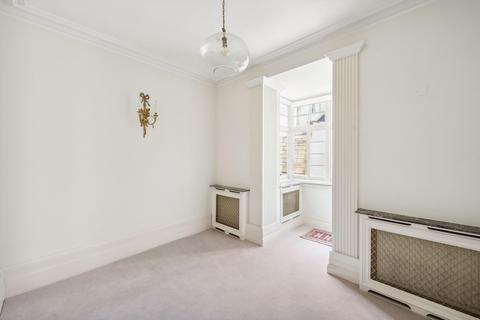 3 bedroom flat to rent, Montagu Square, London, W1H