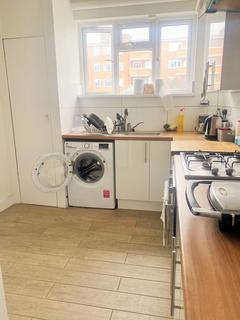 2 bedroom flat to rent, Lindley Street, E1 3BH