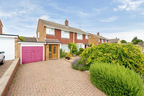 3 bedroom semi-detached house for sale, Dunstable, Bedfordshire LU6