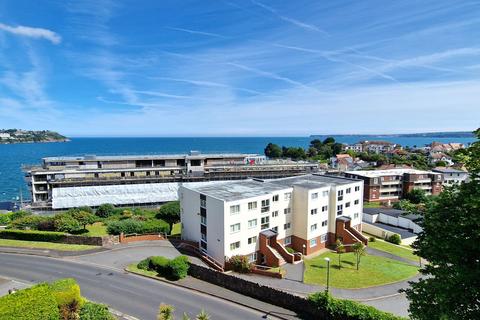3 bedroom penthouse to rent, Livermead Hill, Torquay, TQ2