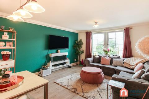 7/12 Powderhall Brae, Edinburgh, EH7 4GE