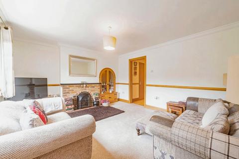 3 bedroom terraced house for sale, Windmill Road, Reading RG7