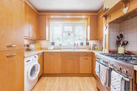 3 bedroom terraced house for sale, Windmill Road, Reading RG7