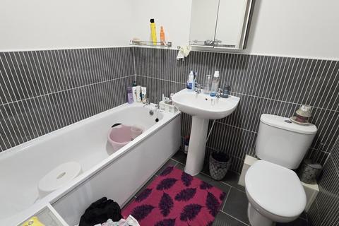 29 Guide Post Road, Manchester, M13 9HP
