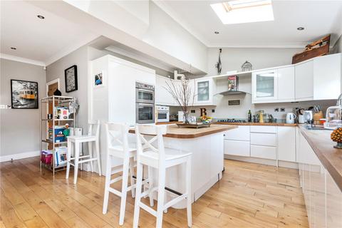 5 bedroom semi-detached house for sale, Briar Avenue, London, SW16