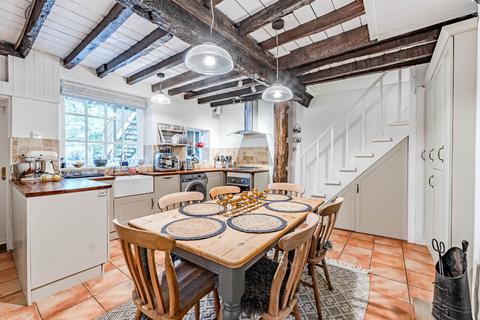 11 Back Allerton Terrace, Leeds, LS7 4PF