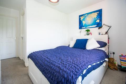 27, Arnhem House Collis Close, Burntwood, WS7 3RQ
