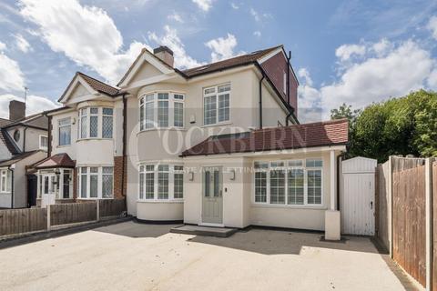 4 bedroom semi-detached house for sale, Leysdown Road, Mottingham, SE9