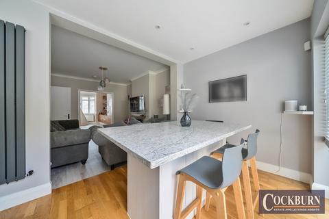 2 Leysdown Road, London, SE9 3LT