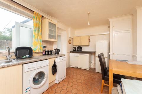 3 bedroom end of terrace house for sale, Dickens Road, Gravesend, Kent