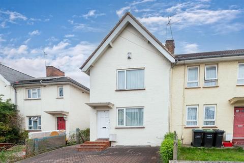 3 bedroom end of terrace house for sale, Dickens Road, Gravesend, Kent