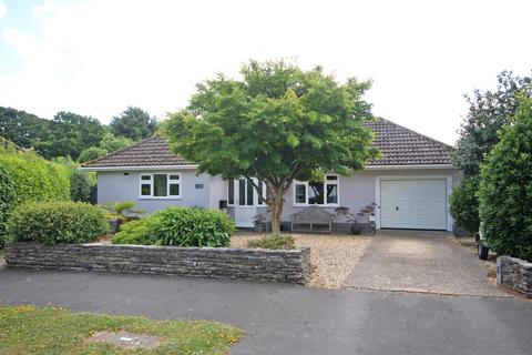 3 bedroom bungalow for sale, Appletree Close, New Milton, Hampshire, BH25