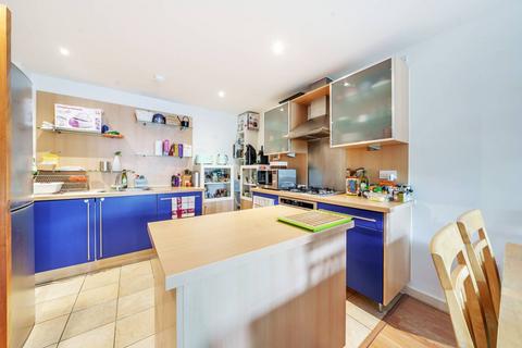 2 bedroom flat to rent, Building 45, Woolwich, London, SE18