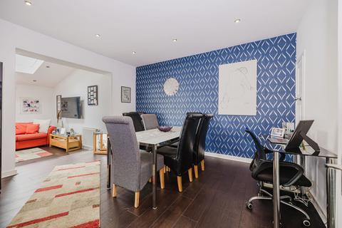 22 Silverknowes Crescent, Edinburgh, EH4 5JE