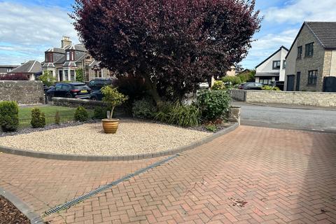 undefined, Lintrathen Gardens, Dundee, DD3