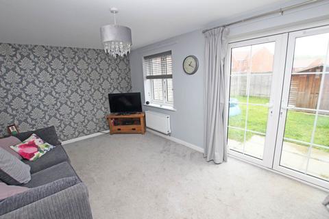 4 bedroom semi-detached house for sale, Woodsage Way, Stone Cross, BN24 5FU