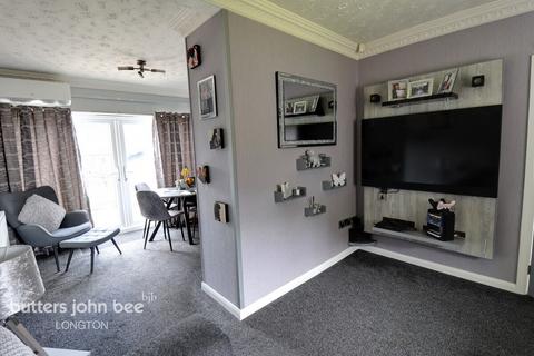 3 bedroom semi-detached house for sale, Lydford Place, Stoke-On-Trent