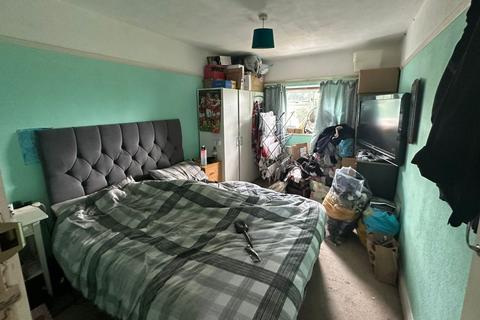 11a, Heath Court Park Road, Uxbridge, UB8 1NU