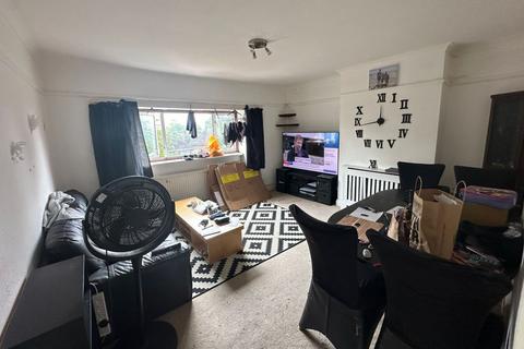 11a, Heath Court Park Road, Uxbridge, UB8 1NU