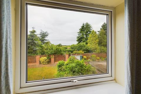 40 Grange Lane, Rushwick, Worcester, WR2 5TG