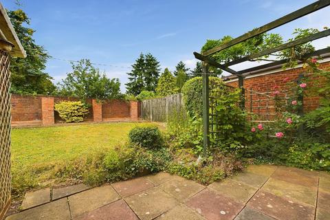 40 Grange Lane, Rushwick, Worcester, WR2 5TG
