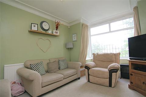 203 Moore Avenue, Bradford, BD7 4JR