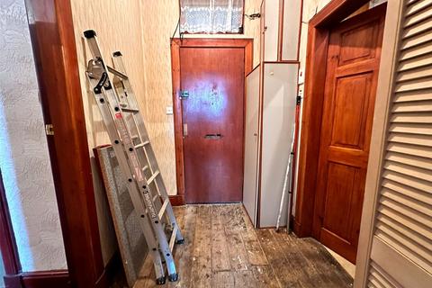 G/2, 46 Dumbarton Road, Bowling, Glasgow, G60 5AH