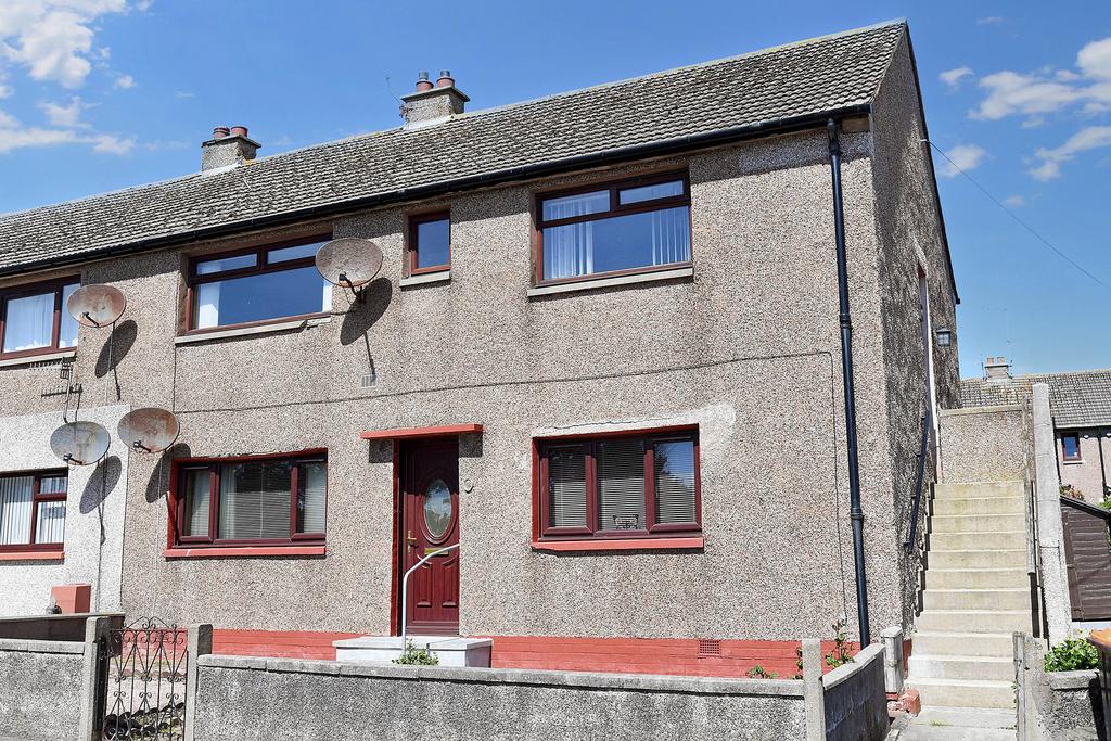 Ravenscraig Road, Peterhead AB42 2 bed flat for sale £70,000