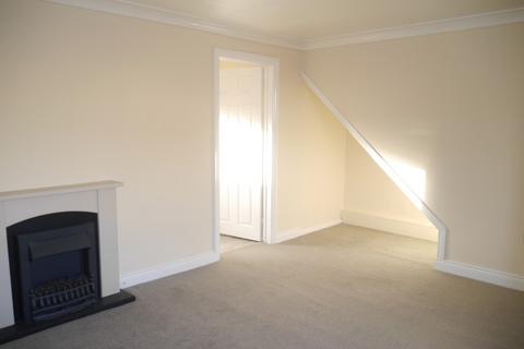 3 bedroom terraced house to rent, Blakeney Crescent, Melton Mowbray LE13