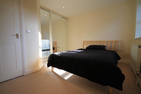 2 bedroom semi-detached house to rent, Harlequin Close, Hindhead Surrey